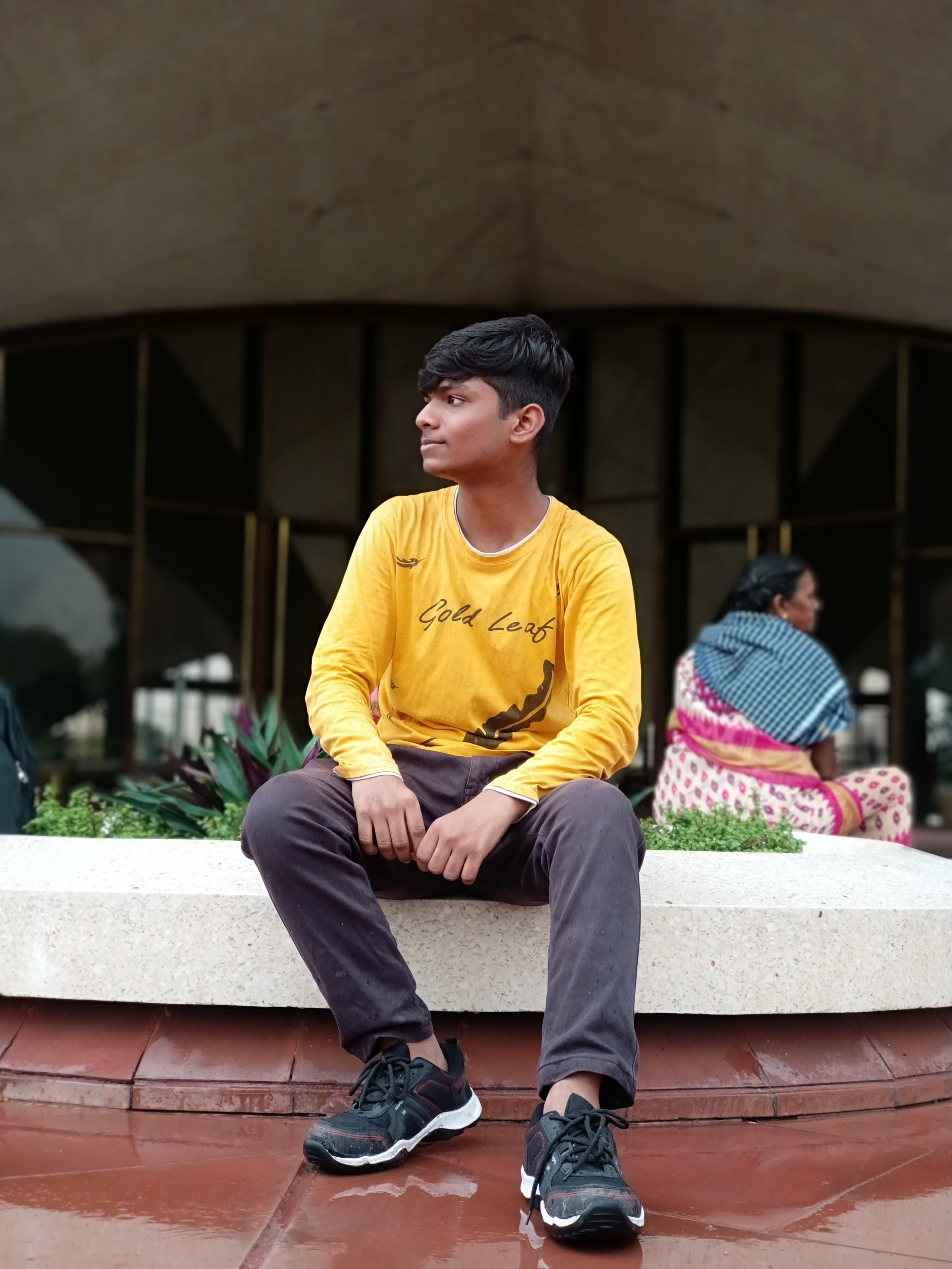 Neyab - Founder of NexusLead (Grayscale)